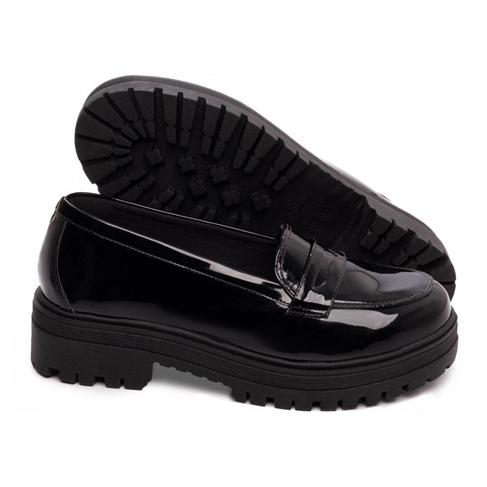 Mocassim Feminino Tratorado Preto Elegância Conforto Autêntico