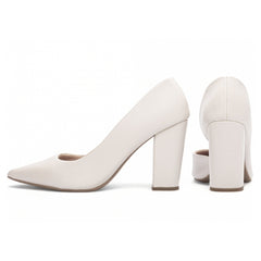 Scarpin Aberto Napa Off White Salto 8,5cm | Domine a Cena com Elegância e Sofisticação 