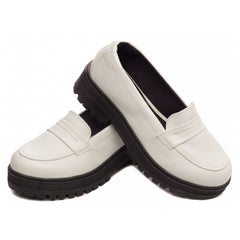 Mocassim Feminino Tratorado Off White Elegância Conforto Autêntico