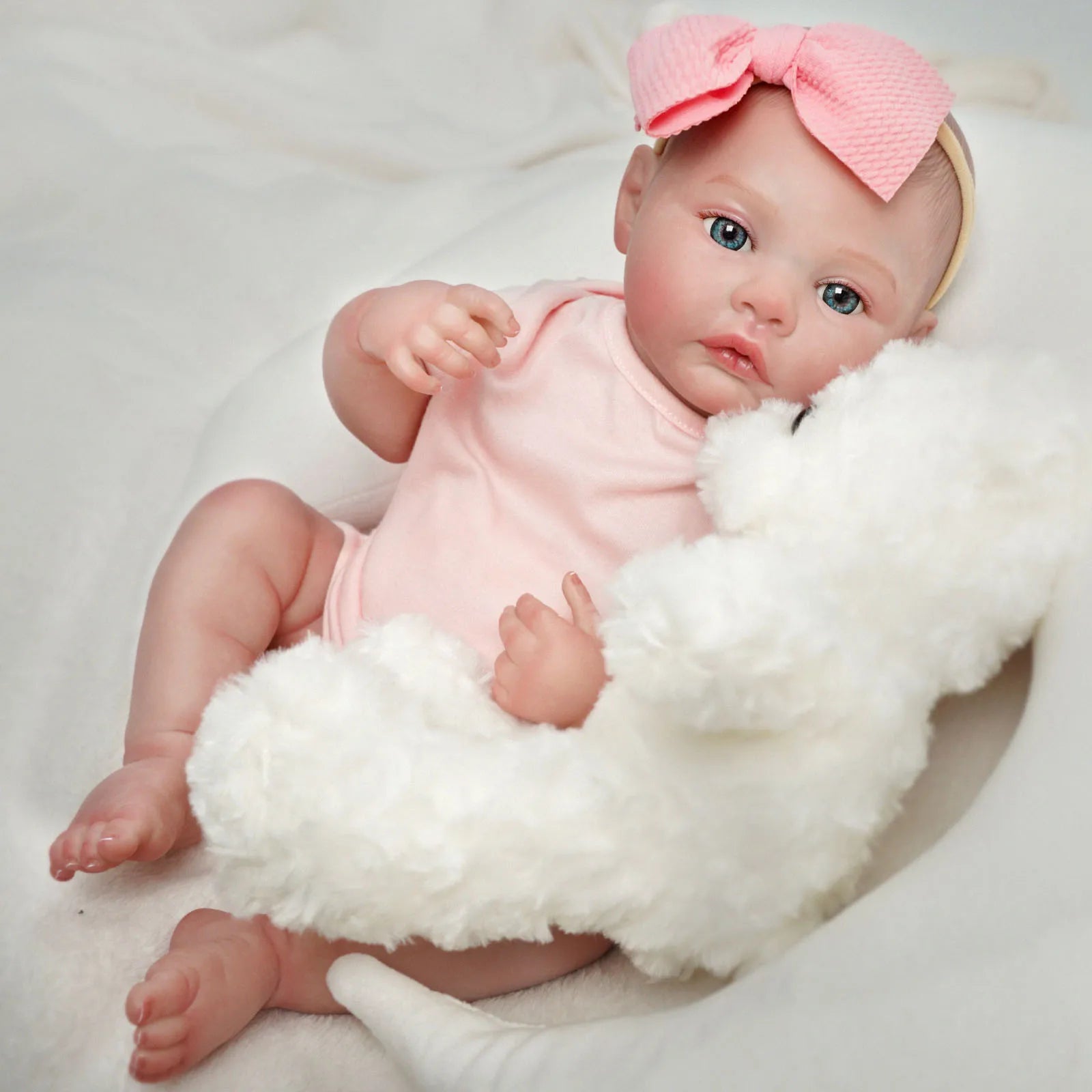 Reborn Baby Doll: Bebê Reborn Realista em Silicone - O Presente Perfeito para o Dia das Crianças!