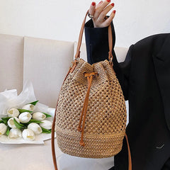 Bolsa de Palha Artesanal - Estilo Boho Chic para praia ou Verão!