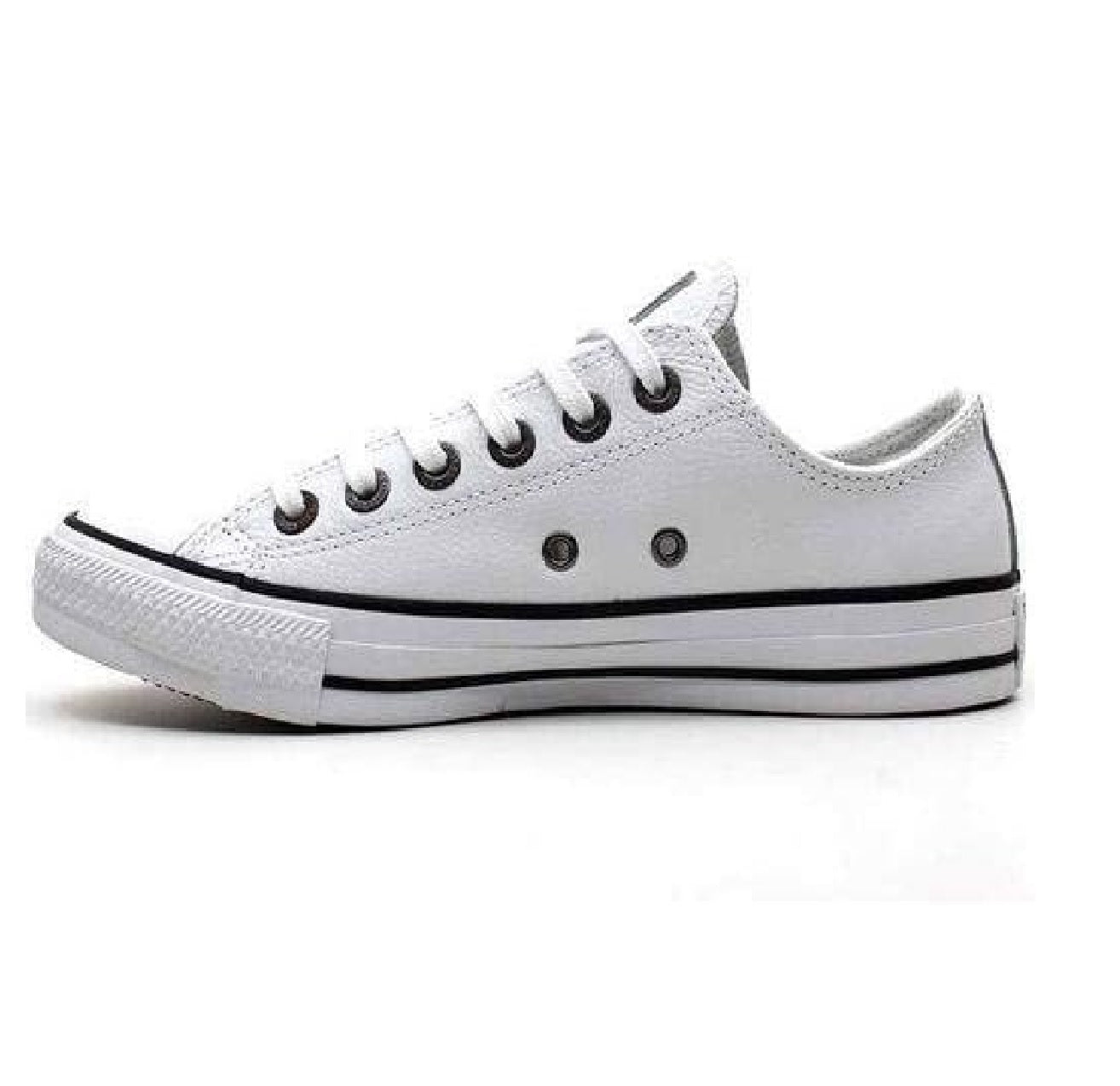 Converse Chuck Taylor All Star Courino Branco Feminino: Estilo e conforto para o seu dia a dia!