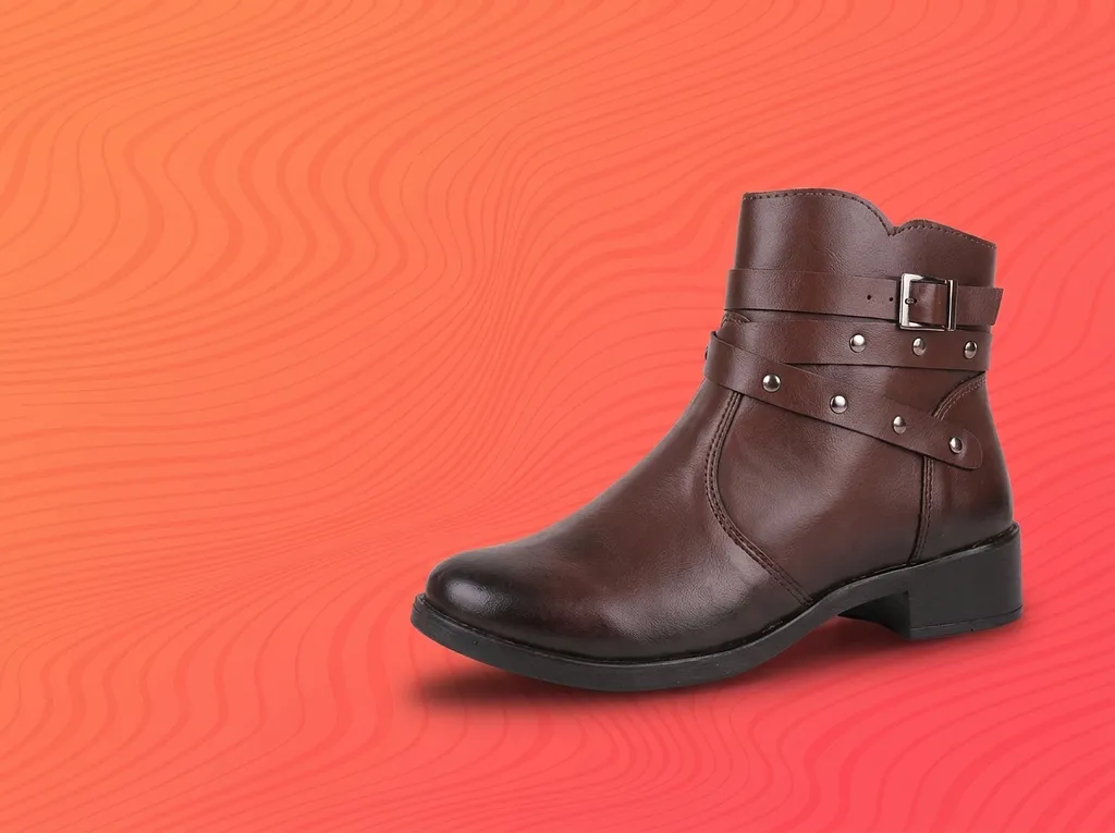 Home 37 Brown leather boot photograph 20261018205218 resultado